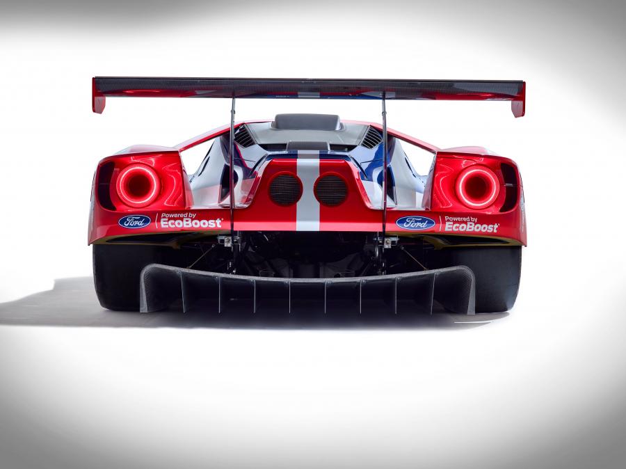  Ford GT Race Car 2016 года  (фото 4 из 46)